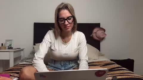 ameliaparadisex online show from 07.28.26