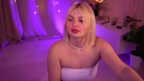  Amelia  online show from 02.03.26