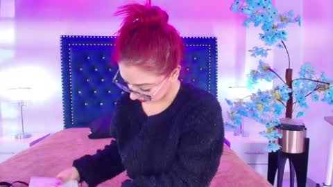 Snapshot of amelie_adamsx chatting on 04.22.26 Amelie online show from 04.22.26