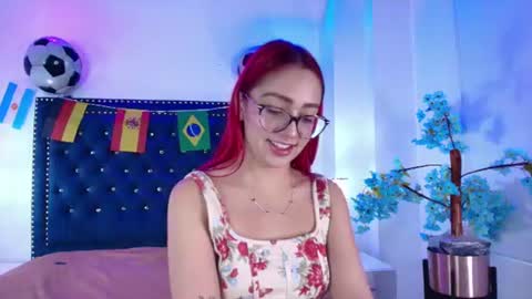 Amelie online show from 07.16.26