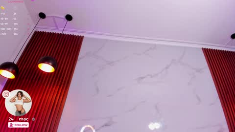 Snapshot of amelie_leigh chatting on 12.06.24 Alejandra online show from 12.06.24