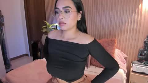 Amelie online show from 03.26.26