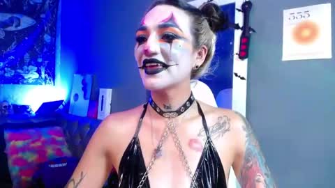 AMELIEROUS .. see you tomorrow  kisses online show from 04.11.26