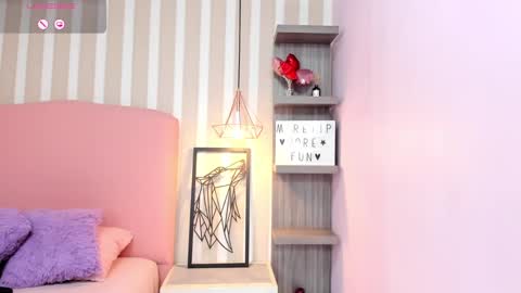 Victoria online show from 02.25.25