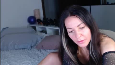 amelinamersi online show from 02.19.26