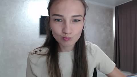 Snapshot of amethyst_night chatting on 07.22.26 Julia online show from 07.22.26