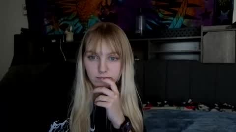 amethystmoon18 online show from 03.02.26