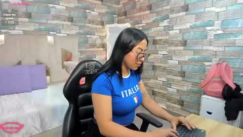 amhira_tay online show from 07.08.26