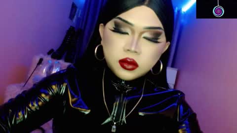 Queen Mireska online show from 03.18.26