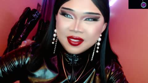 Queen Mireska online show from 05.09.26