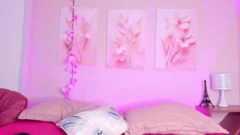 Snapshot of amiiclark chatting on 02.26.26 AmiiClark online show from 02.26.26