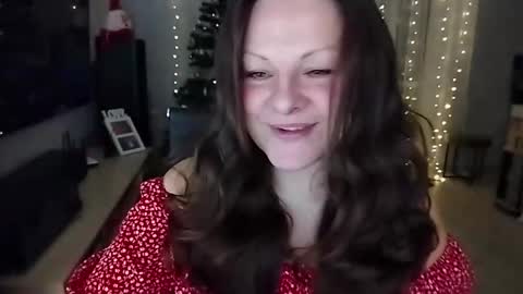 Snapshot of amilafran chatting on 01.17.26 Mila online show from 01.17.26