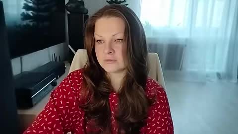 Snapshot of amilafran chatting on 02.28.26 Mila online show from 02.28.26