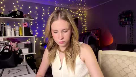 Amily online show from 03.15.26