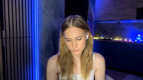 Amily online show from 05.19.26