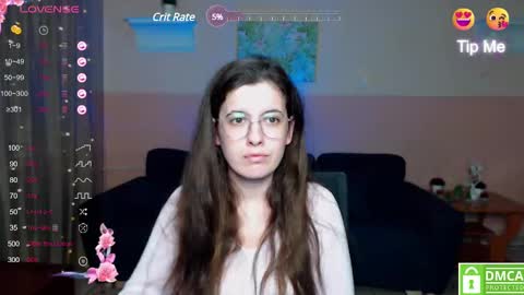Snapshot of aminabeatris chatting on 02.12.25 Amina online show from 02.12.25