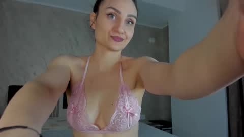 AmiraAnne online show from 02.27.26