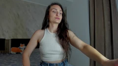Snapshot of amiraanne chatting on 07.15.26 AmiraAnne online show from 07.15.26