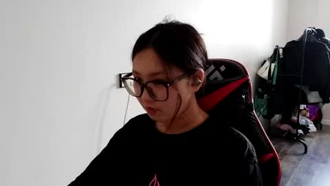 Kathrynenijou online show from 05.23.26
