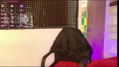 Amira online show from 03.13.26