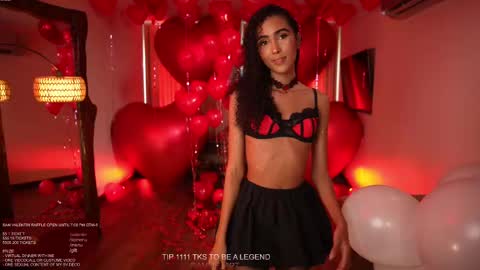 Snapshot of amnie_ chatting on 02.14.25 RETURN 30TH 100 explicit on online show from 02.14.25
