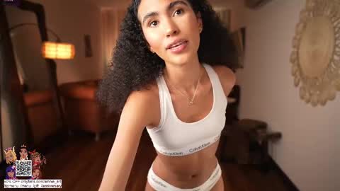 Snapshot of amnie_ chatting on 03.12.25 RETURN 30TH 100 explicit on online show from 03.12.25