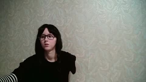 Amomira online show from 12.18.24