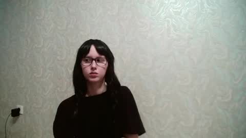 Snapshot of amomira chatting on 06.16.26 Amomira online show from 06.16.26