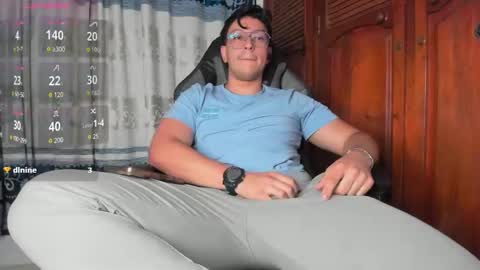 Snapshot of amon__ashford chatting on 02.11.26 amon__ashford online show from 02.11.26