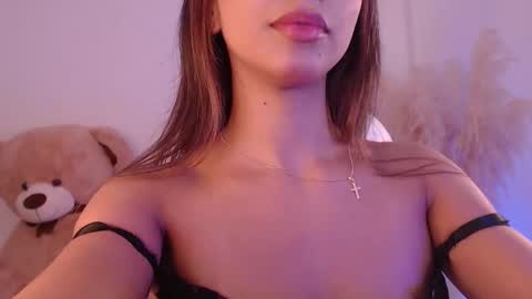 Sophi online show from 11.17.25