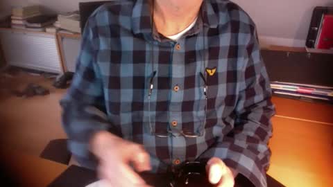 Snapshot of amor2200 chatting on 02.06.26 Amor2200 online show from 02.06.26