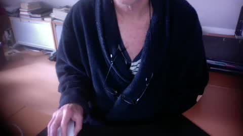 Snapshot of amor2200 chatting on 02.07.26 Amor2200 online show from 02.07.26