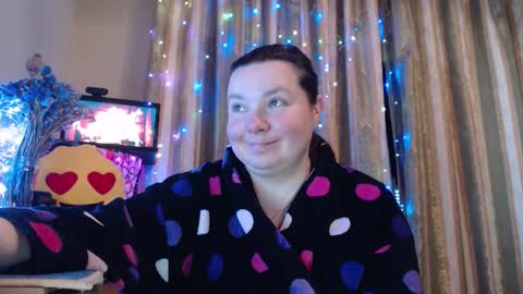 amorelara online show from 02.12.26