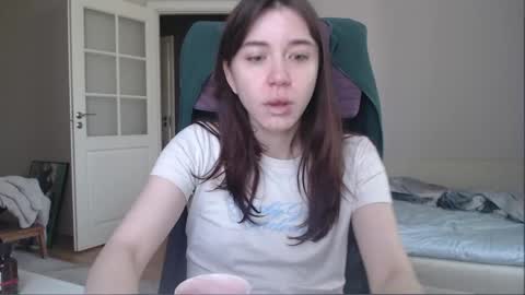 Snapshot of amoremeoww chatting on 05.25.26 miss unforgettable online show from 05.25.26