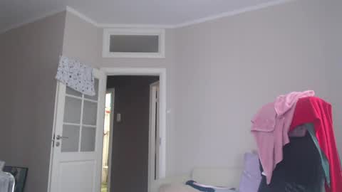 Snapshot of amoremeoww chatting on 05.27.26 miss unforgettable online show from 05.27.26