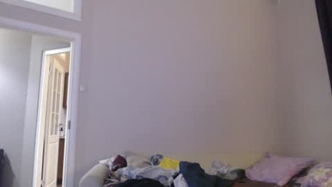 Snapshot of amoremeoww chatting on 06.27.26 miss unforgettable online show from 06.27.26