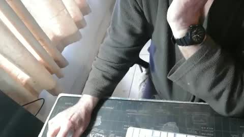 amslave4f online show from 06.04.26