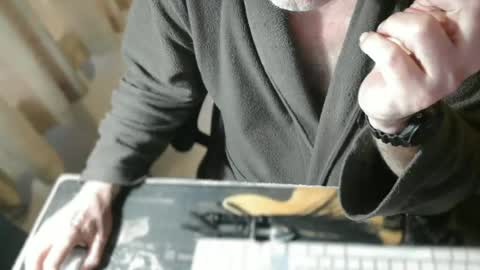 amslave4f online show from 07.07.26