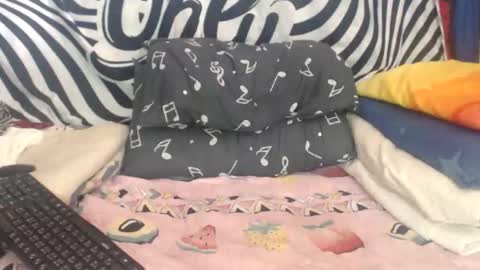 Amuy online show from 02.10.26