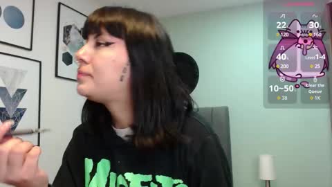 Amy 3 online show from 12.03.25