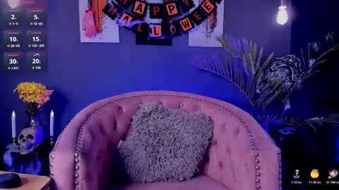 Amy Evans online show from 10.28.25