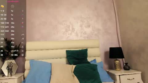 Snapshot of amy_lee19 chatting on 06.24.26 amy_lee19 online show from 06.24.26