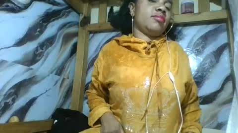 Amyatche online show from 06.25.26