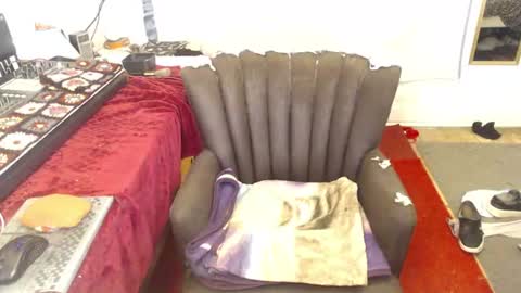 Trashely Gimpson online show from 07.28.26
