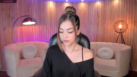 Amy  online show from 12.06.24