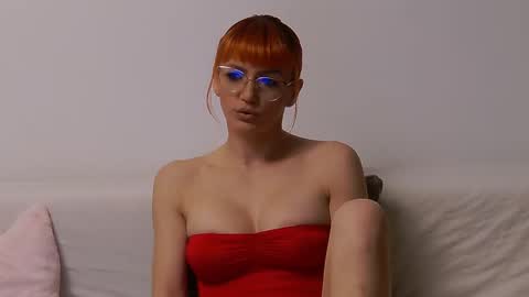 amyhennessy online show from 03.09.25