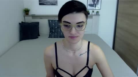 Snapshot of amylexy chatting on 02.01.25 Hi there guys My pleasure in your hands pvt is open online show from 02.01.25