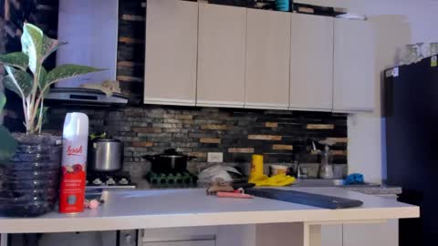 Amy online show from 04.18.26