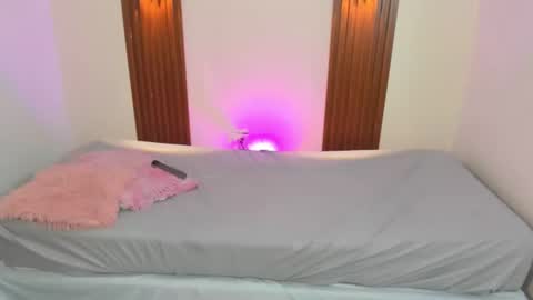 amyprice9 online show from 07.15.26