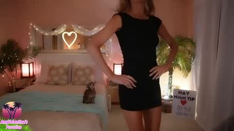 Snapshot of amyvalentine chatting on 05.15.26 AmyValentine online show from 05.15.26